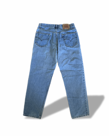 levi's - W35 L32